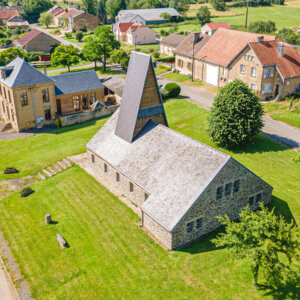 Commune de Neuville à Maire