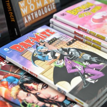 bandes dessinées super-héros, Bat-Mite est en premier plan