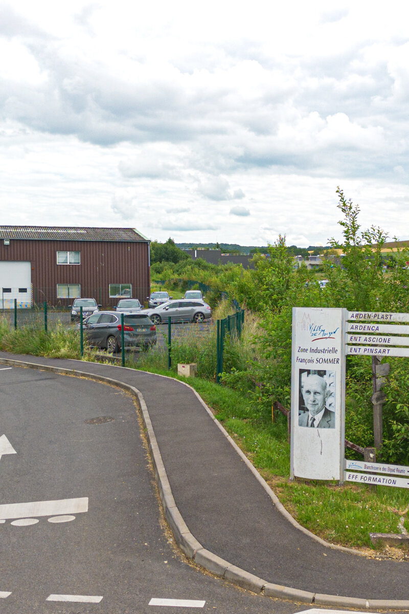 Entrée ZI de Mouzon