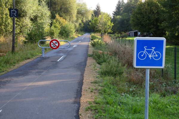 Photo : Accès Voie Verte