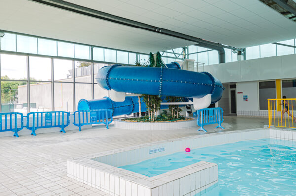 Photo : Toboggan du Centre Aquatique Camourau