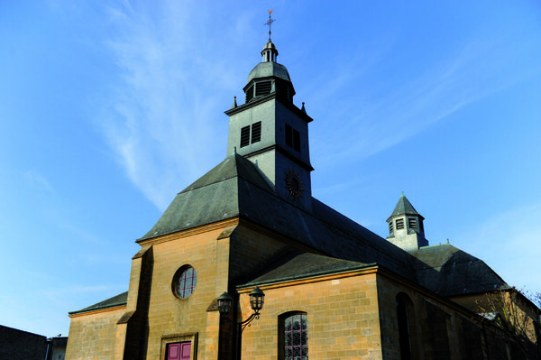 Photo : Collégiale de Carignan