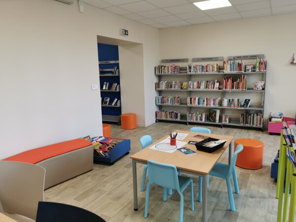 Photo : Espace Jeunesse Bibliothèque Chémery