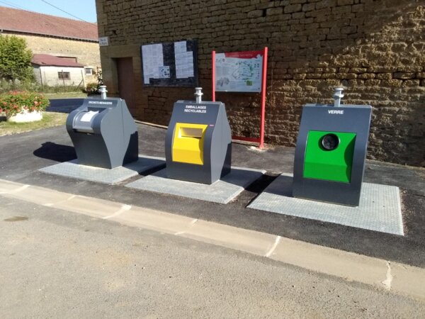 Photo : Point d'Apport Volontaire