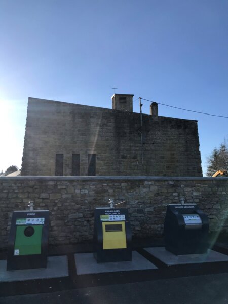 Photo : Point d'Apport Volontaire