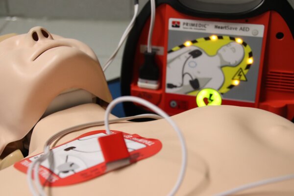 Photo : Mannequin gestes de premier secours