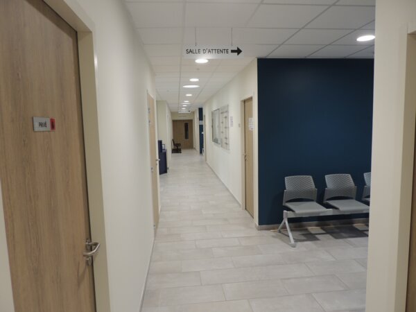Photo : Salle d'Attente Maison de Santé Douzy