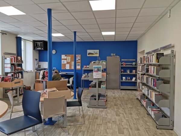 Photo : Espace Adulte Bibliothèque Chémery