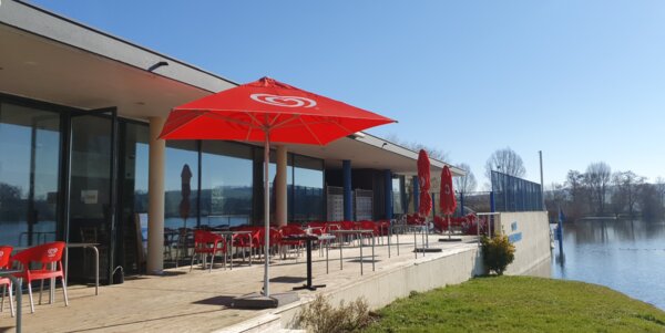 Photo : Terrasse du Restaurant du Lac